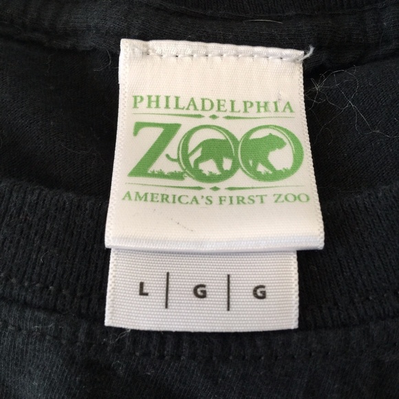 The Philadelphia Zoo Sloth Xing Crossing Tshirt L - Picture 5 of 6